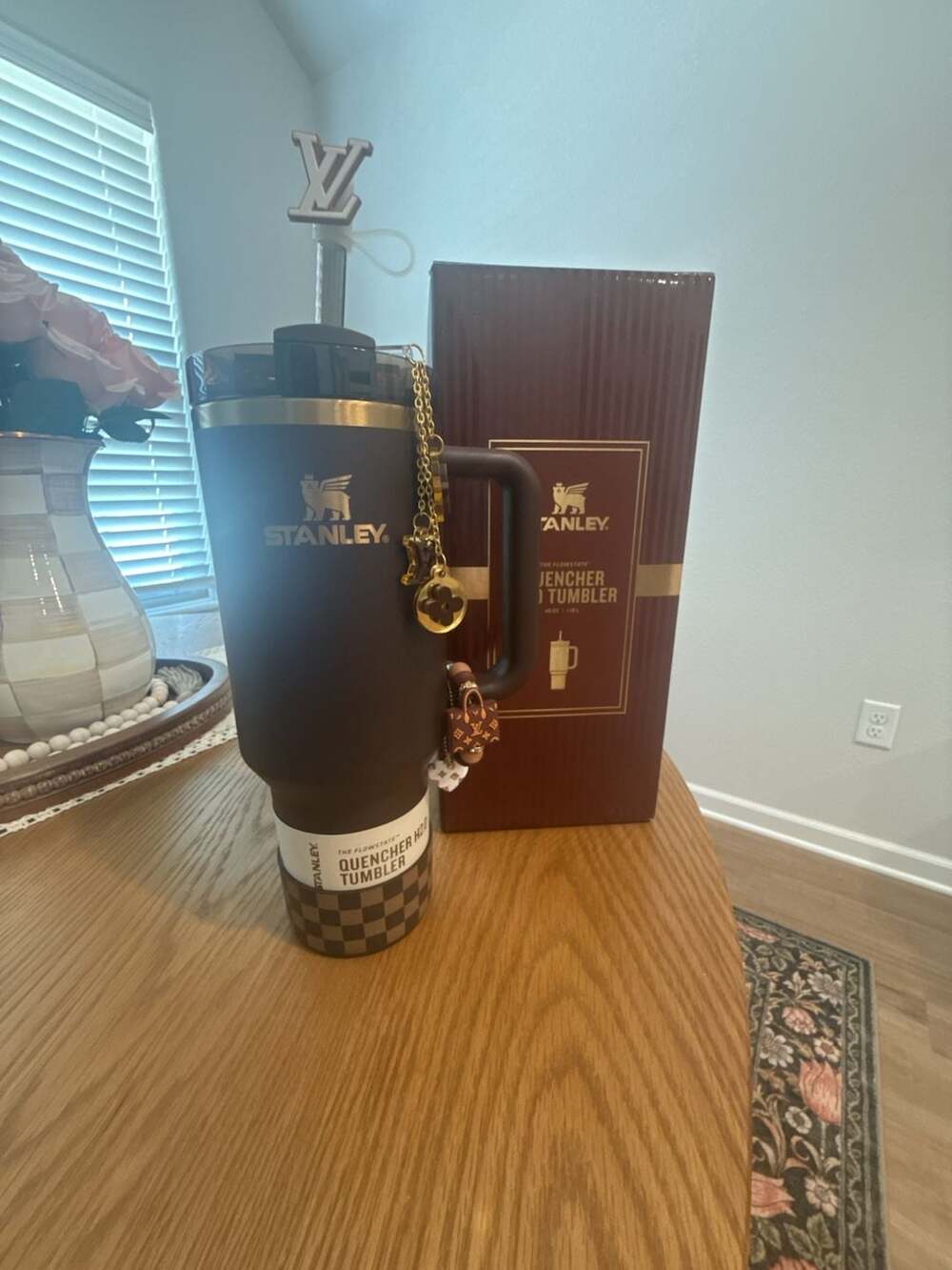 Stanley The Chocolate Gold Exclusive Quencher H2.0 Flowstate Tumbler